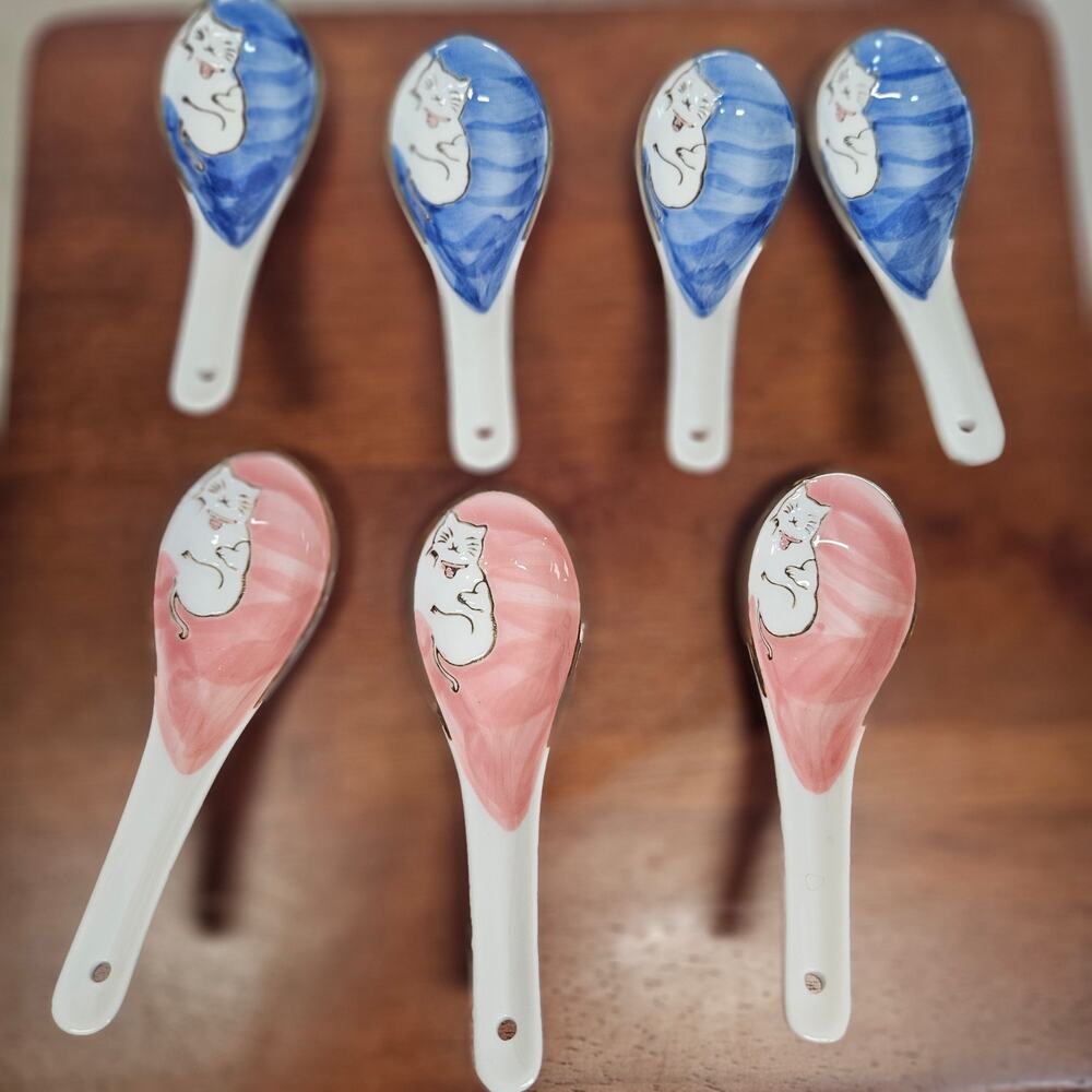 Vintage Ceramic Asian Soup Spoons Set of 7 Hand Painted Blue Pink Tabby Cat 5"